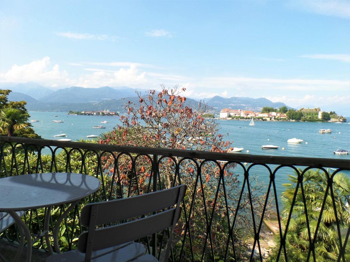 La Baia Apartment Stresa Bagian luar foto