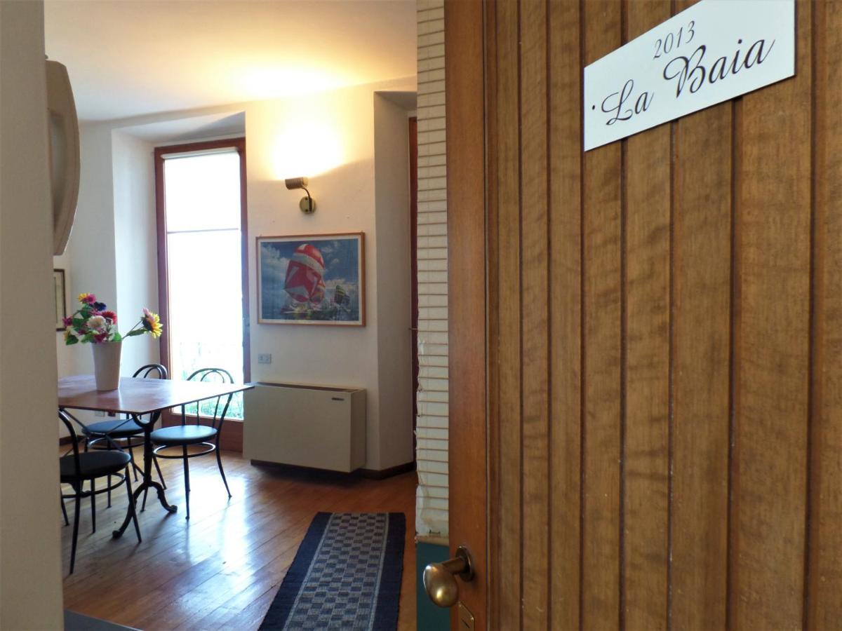 La Baia Apartment Stresa Bagian luar foto