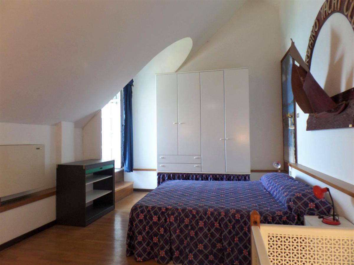 La Baia Apartment Stresa Bagian luar foto