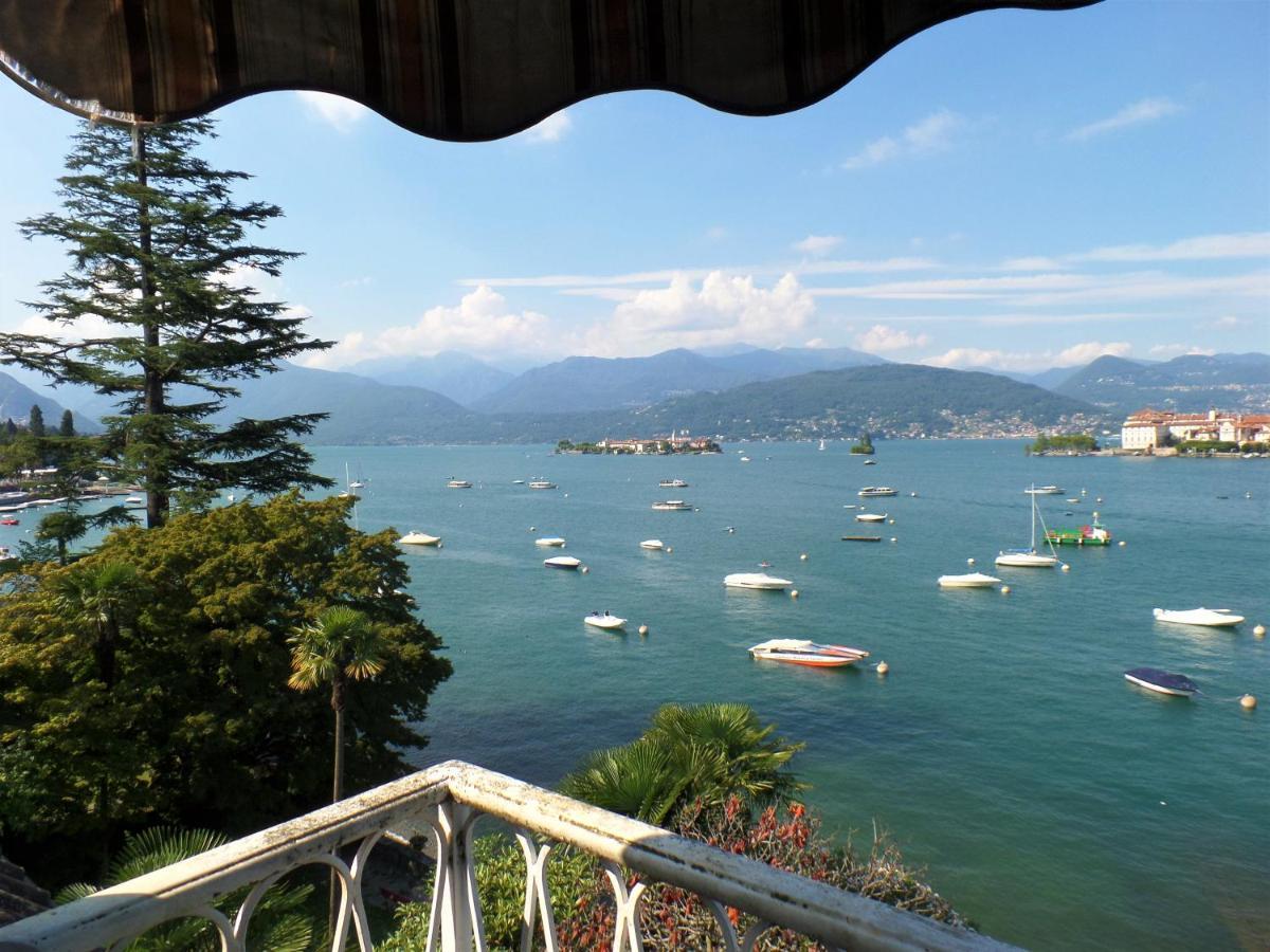 La Baia Apartment Stresa Bagian luar foto